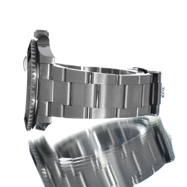 Rolex Submariner 126610 LN Image 2